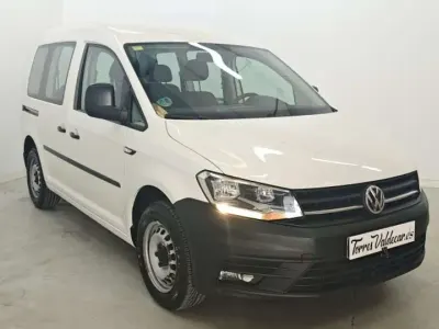 Usado VW Caddy Business 102 CV (75 kW) 2018 Blanco Monovolumen