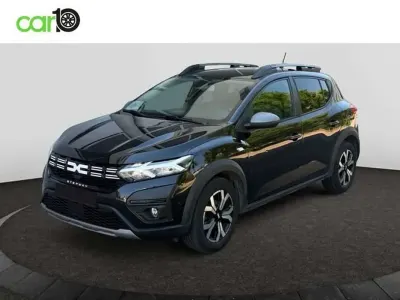 Usado Dacia Sandero Essentiel 101 CV (74 kW) 2023 Negro Utilitario