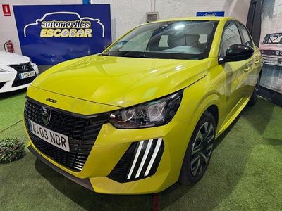 Usado Peugeot 208 Style 100 CV (73 kW) 2025 Amarillo Utilitario