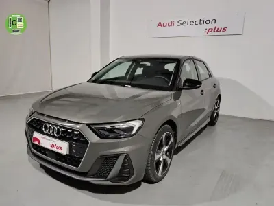 Usado Audi A1 116 CV (85 kW) 2025 Gris SUV