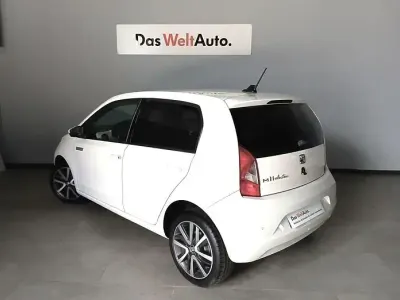 Usado Seat Mii Electric 61 kW (83 CV) 2021 Blanco Utilitario