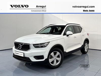 Blanco Usado 2020 Volvo XC40 Momentum SUV | 23.500 € (Un poco caro)