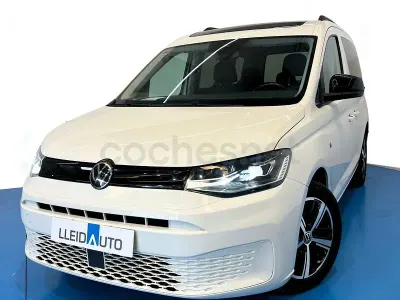 Usado VW Caddy 102 CV (75 kW) 2021 Blanco Monovolumen