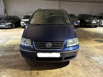 Azul Usado 2009 VW Sharan Highline Monovolumen | 7500 €