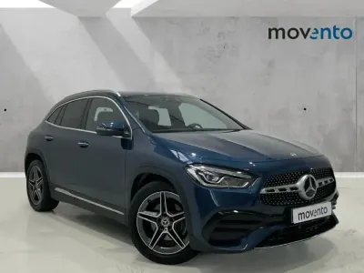 Usado Mercedes GLA200 150 CV (110 kW) 2020 Azul SUV