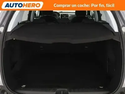 Usado Peugeot 2008 Style 82 CV (60 kW) 2018 Gris SUV