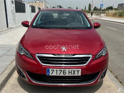Granate Usado 2014 Peugeot 308 Allure Berlina | 7200 € (Precio justo)