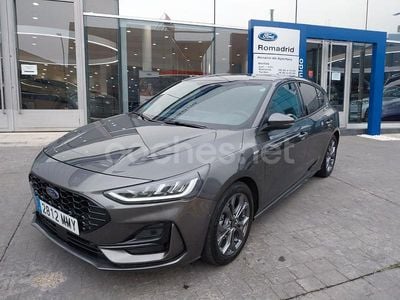 Gris / plata Usado 2024 Ford Focus ST-Line X Berlina | 24.990 € (Caro)