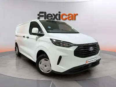 Usado Ford Transit Custom 136 CV (100 kW) 2024 Blanco Van