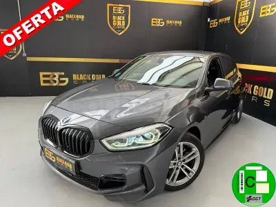 Usado BMW 118 Comfort Edition 150 CV (110 kW) 2020 Gris / plata Berlina