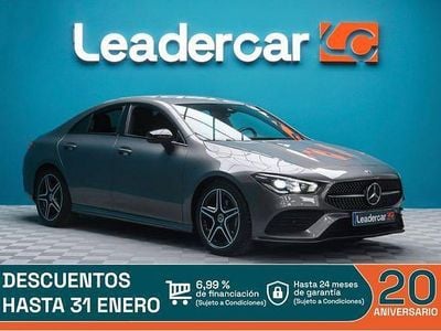 Gris / plata Usado 2020 Mercedes CLA180 Berlina | 28.900 € (Precio justo)