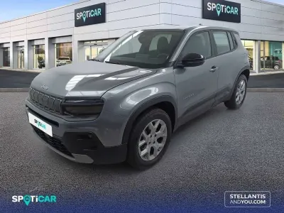 Usado Jeep Avenger Altitude 101 CV (74 kW) 2025 Gris SUV
