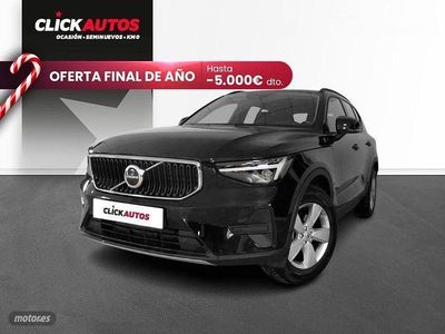 Plateado Usado 2024 Volvo XC40 SUV | 30.500 € (Precio justo)