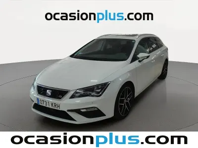 Usado Seat Leon FR 190 CV (139 kW) 2018 Blanco Monovolumen