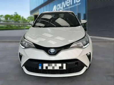 Usado Toyota C-HR+ Advance 98 CV (72 kW) 2022 Blanco SUV