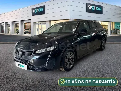 Begagnad Peugeot 308 SW Active 130 HK (95 kW) 2022 Svart Kombi
