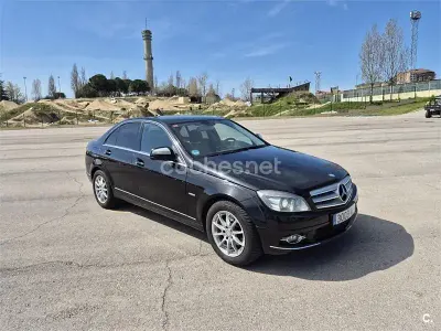 Käytetty Mercedes C280