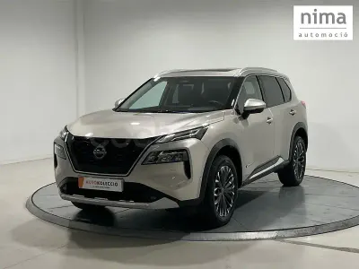 Usado Nissan X-Trail Tekna 204 CV (150 kW) 2025 Gris / plata SUV