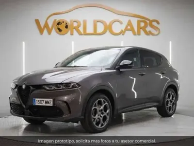 Usado Alfa Romeo Tonale Sprint 131 CV (96 kW) 2024 Gris SUV