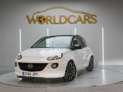 Usado Opel Adam Rocks 87 CV (63 kW) 2016 Blanco Utilitario