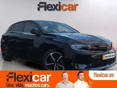 Usado Opel Astra Elegance 130 HP (95 kW) 2023 Preto Sedan