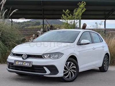 Usado VW Polo Life 95 CV (69 kW) 2023 Blanco Utilitario
