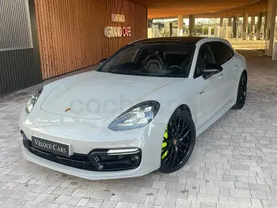 Usado Porsche Panamera Turbo S E-Hybrid Executive Executive 680 CV (500 kW) 2019 Blanco Utilitario