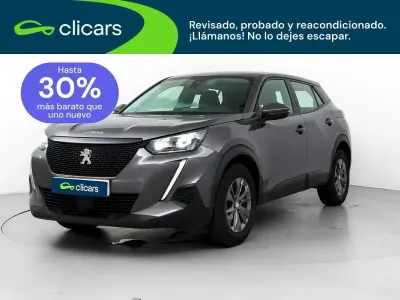 Usado Peugeot 2008 Active 100 CV (73 kW) 2021 Gris SUV