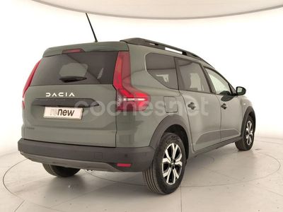 Usado Dacia Jogger Expression 110 CV (80 kW) 2024 Verde Monovolumen