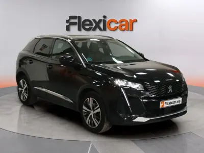 Usado Peugeot 3008 Allure 131 CV (96 kW) 2021 Negro SUV