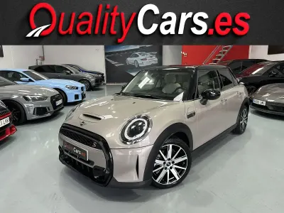 Käytetty Mini Cooper S 178 HP (130 kW) 2022 Harmaa Viistoperä