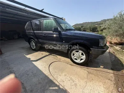 Usado Land Rover Range Rover HSE 225 CV (165 kW) 1999 Azul SUV