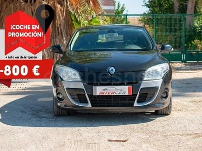 Usado Renault Mégane Dynamique 105 CV (77 kW) 2009 Negro Berlina