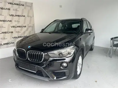 Usado BMW X1 Sport Line 136 CV (100 kW) 2017 Negro SUV