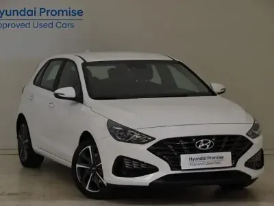 Usado Hyundai i30 120 CV (88 kW) 2023