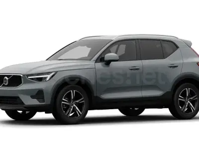 Nuevo Volvo XC40 Core 163 CV (119 kW) 2026 Gris / plata SUV