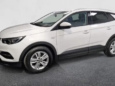 Usado Opel Grandland X Selective 130 CV (95 kW) 2017 SUV