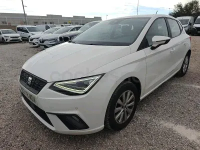 Usado Seat Ibiza Style 80 CV (58 kW) 2023 Blanco Utilitario