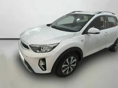 Novo Kia Stonic 100 HP (73 kW) 2025 Branco SUV