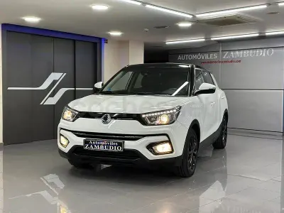 Usado SsangYong Tivoli Limited 128 CV (94 kW) 2019 Blanco SUV