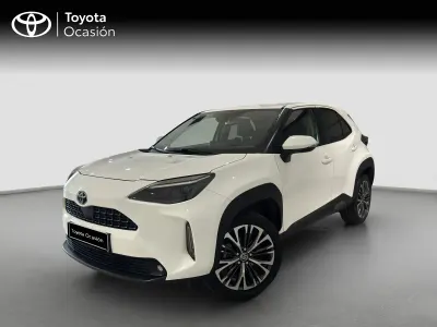 Usado Toyota Yaris Cross Style 116 CV (85 kW) 2022 Blanco SUV