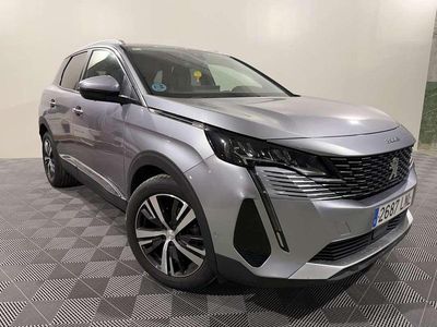 Usado Peugeot 3008 Allure 131 CV (96 kW) 2021 Plateado SUV