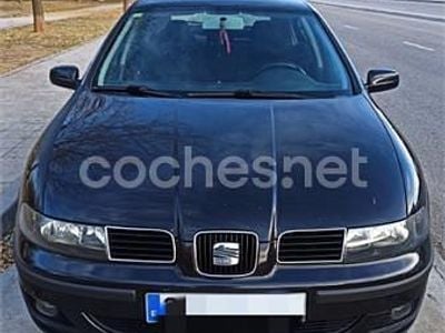 Negro Usado 2002 Seat Leon Stella Berlina | 1900 € (Precio justo)