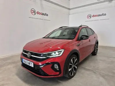 Usado VW Taigo R-line 110 CV (80 kW) 2023 Granate SUV