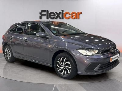 Używany VW Polo Life 95 KM (69 kW) 2023 Szary Hatchback