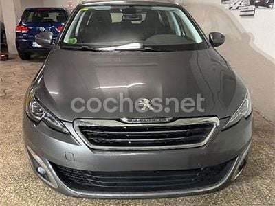 Gris / plata Usado 2016 Peugeot 308 Allure Berlina | 7300 € (Buen precio)