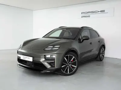 Usado Porsche Macan 469 kW (639 CV) 2024 Verde SUV
