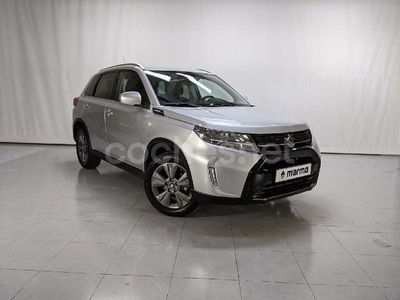 Gris / plata Nuevo 2025 Suzuki Vitara SUV | 24.990 € (Precio justo)