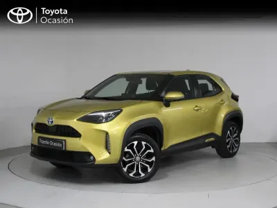 Usado Toyota Yaris Active 116 CV (85 kW) 2024 Àmbar Utilitario
