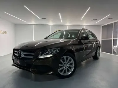 Usado Mercedes C180 116 CV (85 kW) 2017 Marrón Berlina